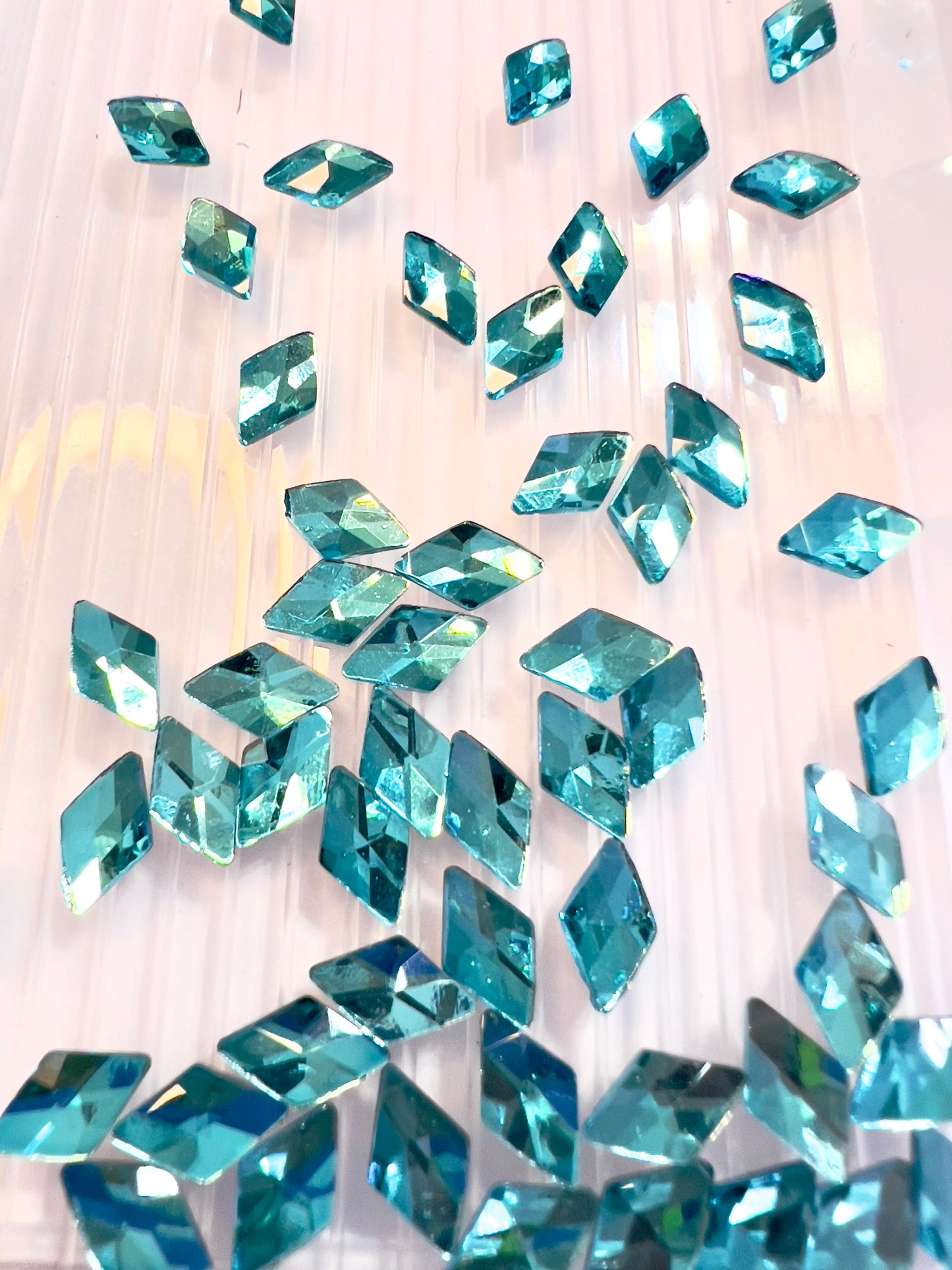 Rhombus 8x10mm K9 Glass Rhinestones